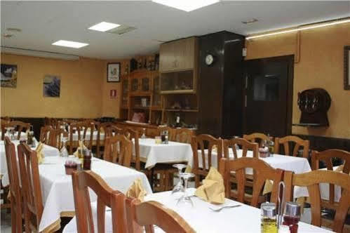 Hostal Los Manos Blanes Extérieur photo